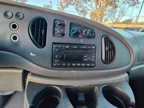 2007 Ford E-Series E-350 SD XLT