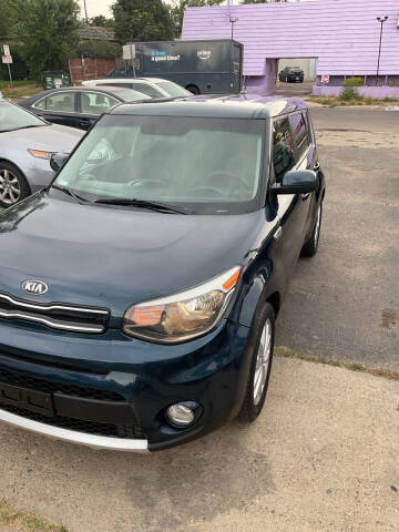 2018 Kia Soul +