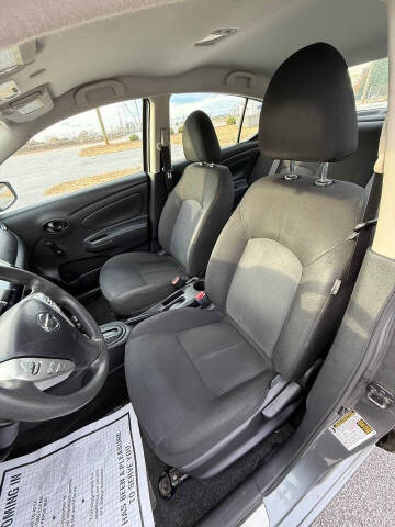2018 Nissan Versa S Plus
