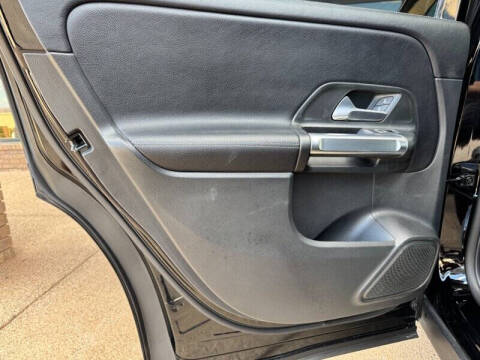 2022 Mercedes-Benz GLB GLB 250 4MATIC