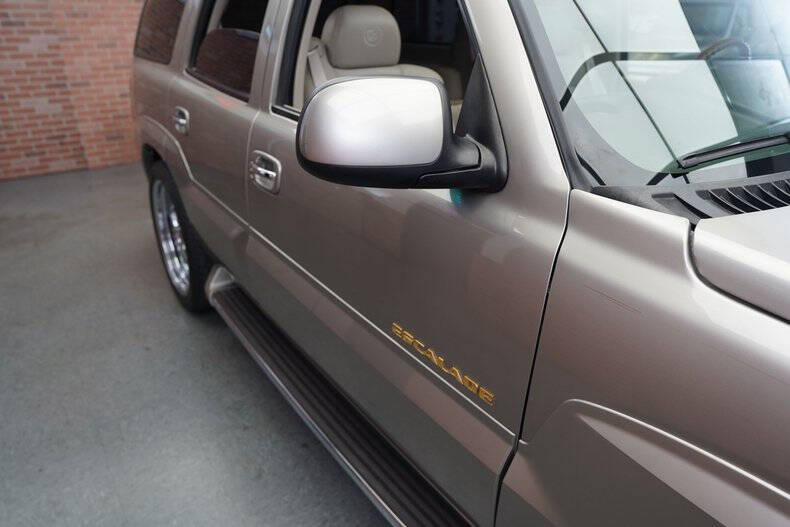 2002 Cadillac Escalade