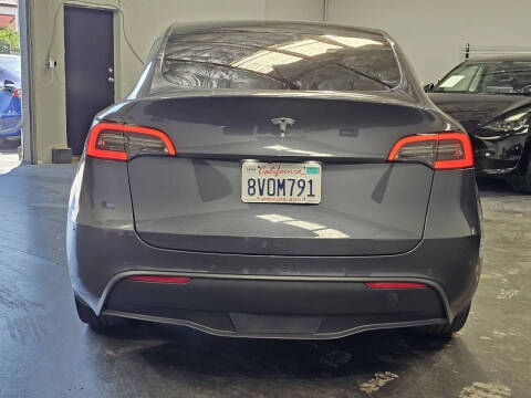 2021 Tesla Model Y Standard Range