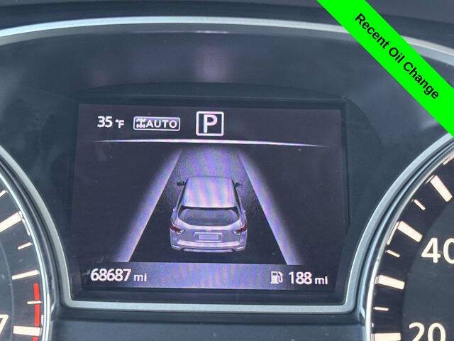 2017 Nissan Pathfinder SL