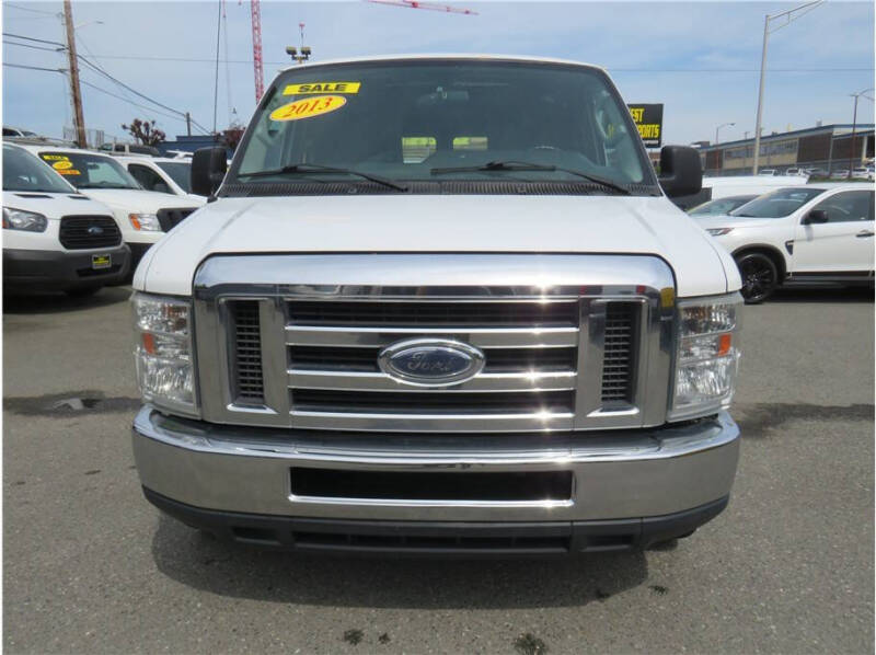2013 Ford E-Series E-250