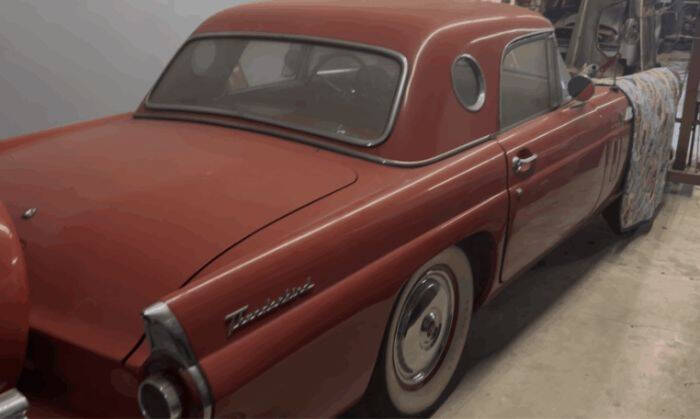 1956 Ford Thunderbird