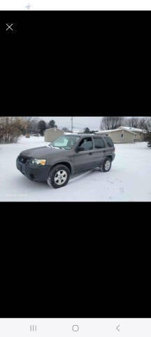 2005 Ford Escape for sale at J & S Snyder's Auto Sales & Service in Nazareth PA