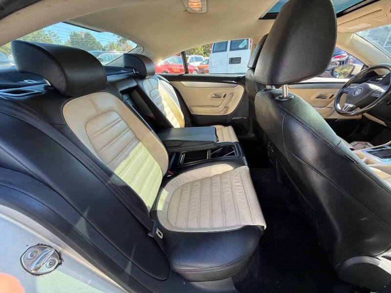 2009 Volkswagen CC VR6 Sport
