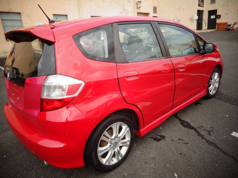 2010 Honda Fit Sport photo 6