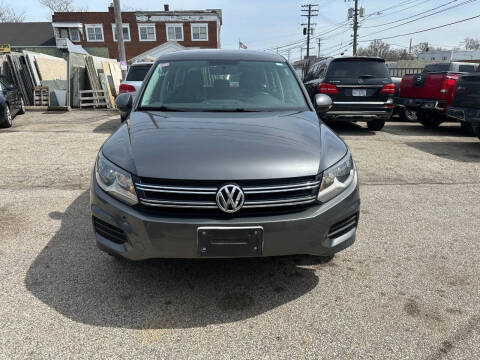 2013 Volkswagen Tiguan S 4Motion