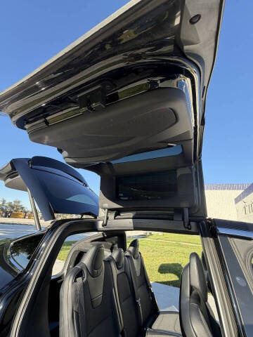 2017 Tesla Model X 90D