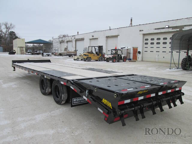 2026 Big Tex Trailer Equipment Deckover 22PH-25BK+5