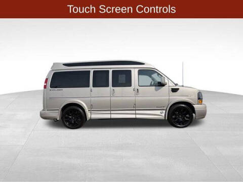 2023 Chevrolet Express 2500