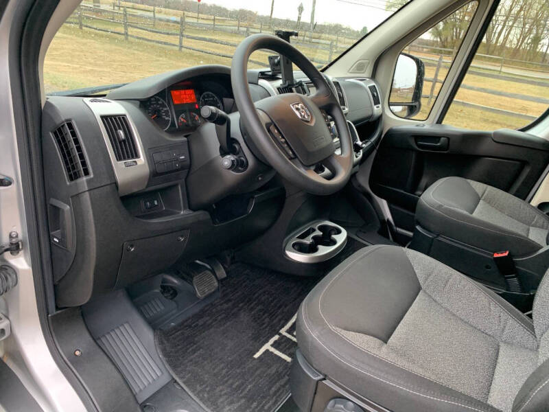 2016 Winnebago TREND