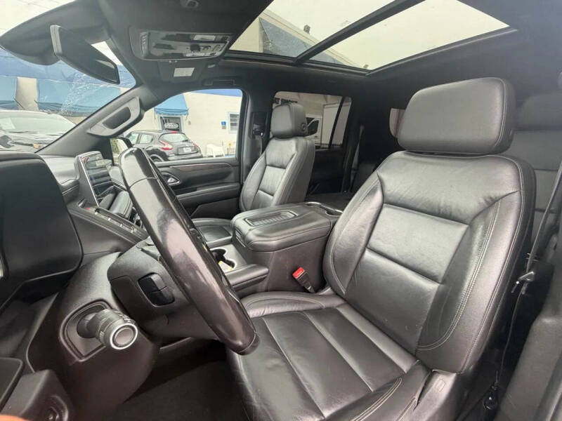 2021 Chevrolet Suburban LT
