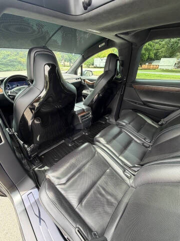 2016 Tesla Model X P90D
