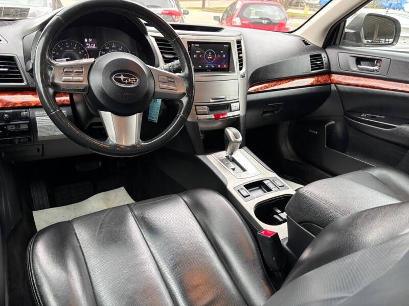 2011 Subaru Outback 2.5i Limited