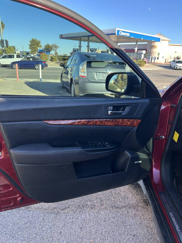 2012 Subaru Outback 2.5i Limited