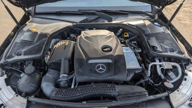 2016 Mercedes-Benz C-Class C300 photo 20