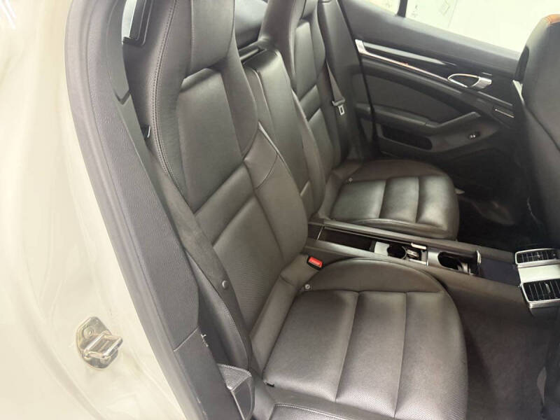 2012 Porsche Panamera