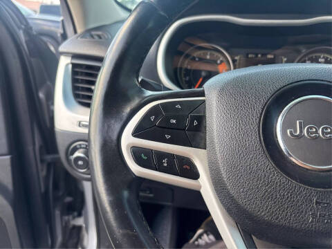 2018 Jeep Cherokee Latitude Plus