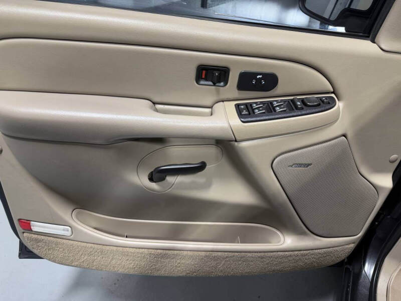 2005 GMC Yukon SLE