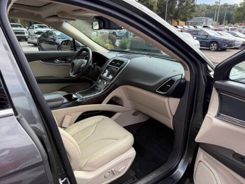 2017 Lincoln MKX Reserve