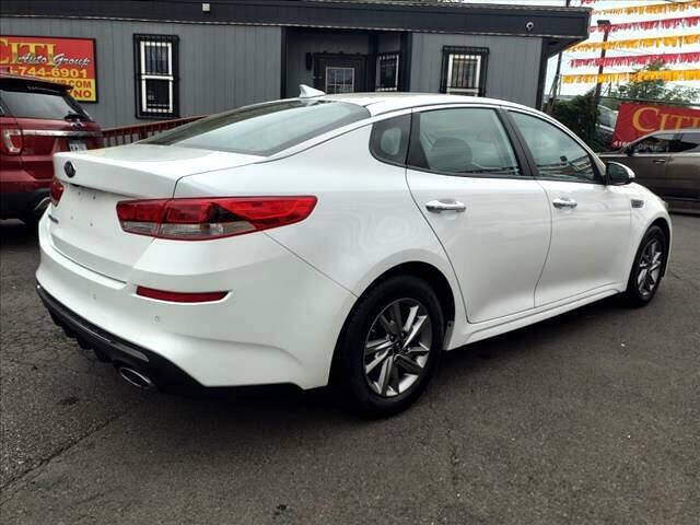 2019 Kia Optima LX