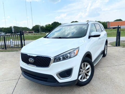 2016 Kia Sorento for sale at Texas Luxury Auto in Cedar Hill TX