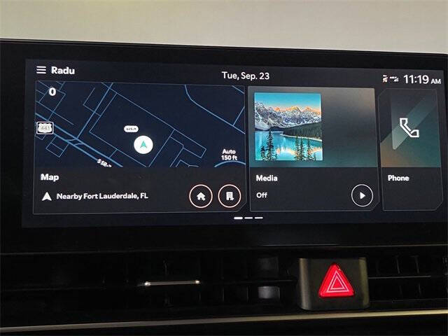 2025 Kia Carnival LXS
