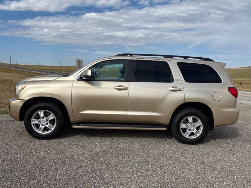 2010 Toyota Sequoia SR5