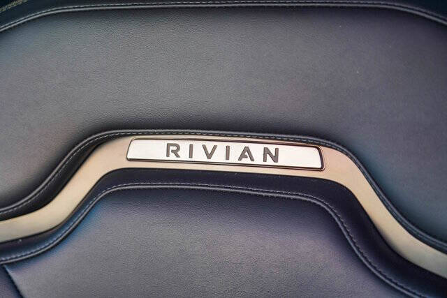 2022 Rivian R1S Launch Edition