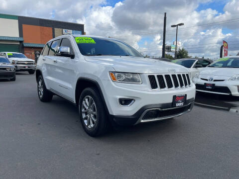 2015 Jeep Grand Cherokee for sale at SWIFT AUTO SALES INC in Salem OR