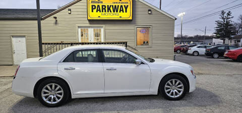 2011 Chrysler 300 for sale at Parkway Motors in Springfield IL