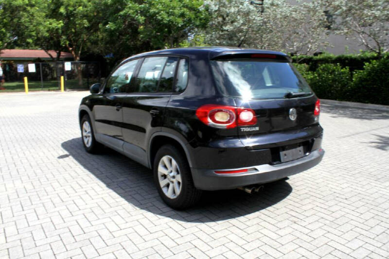 2009 Volkswagen Tiguan SEL