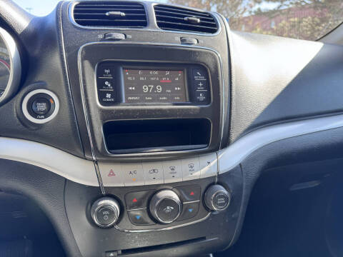 2018 Dodge Journey SE