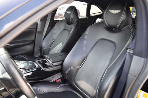 2021 Aston Martin DBX