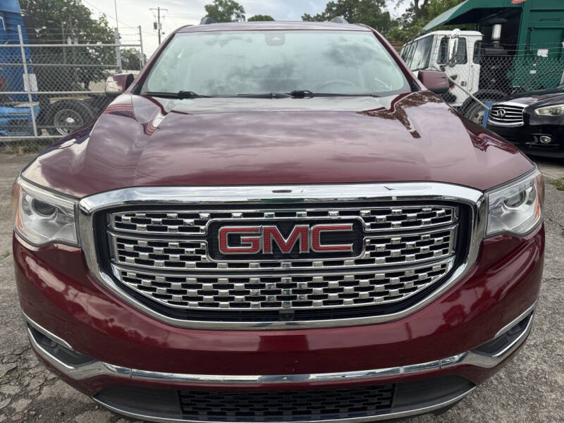 2017 GMC Acadia Denali
