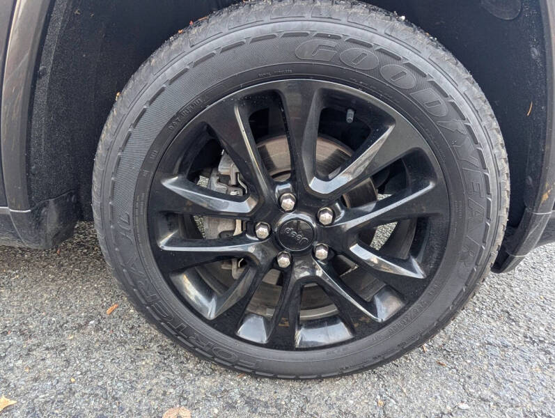 2020 Jeep Grand Cherokee Altitude