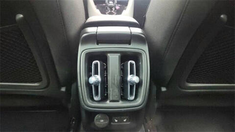 2022 Polestar 2 Long Range Dual Motor