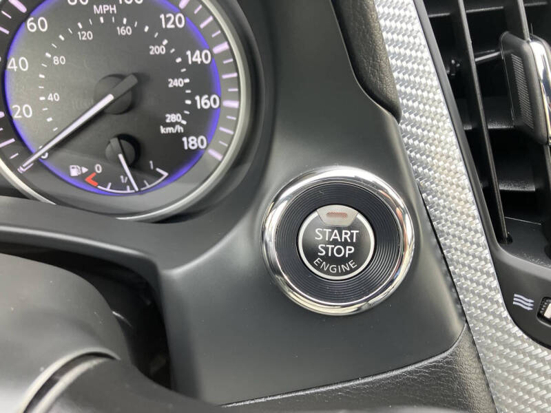 2017 Infiniti Q60 Red Sport 400