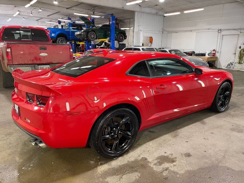 Used 2013 Chevrolet Camaro 2SS with VIN 2G1FT1EW8D9159292 for sale in Sioux Falls, SD