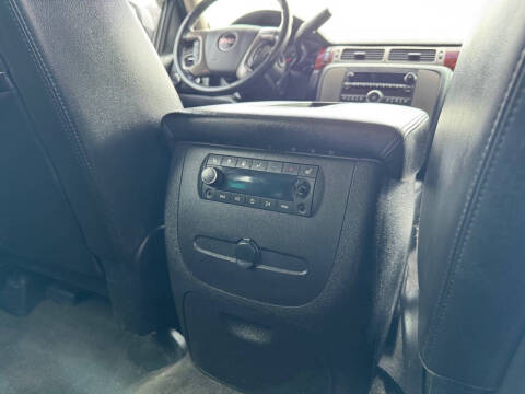 2011 GMC Yukon XL SLT 2500