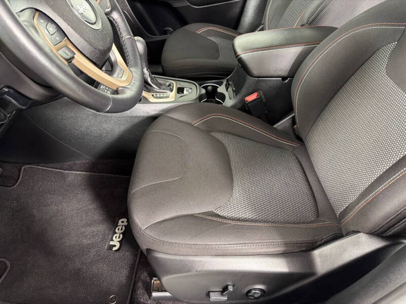 2016 Jeep Cherokee Latitude
