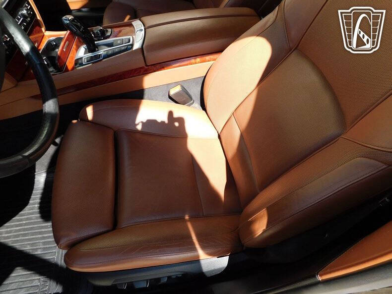 2013 BMW 7 Series