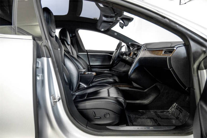 2017 Tesla Model S 75D