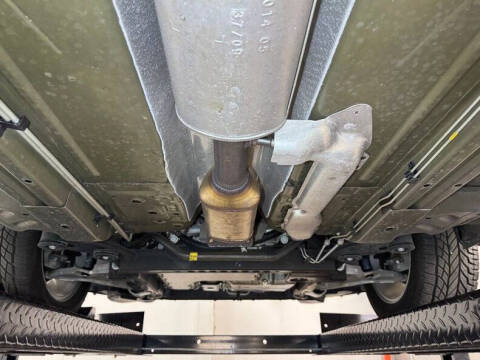 2010 Cadillac DTS Luxury Collection