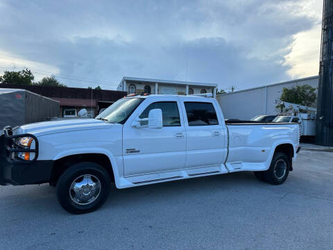 2006 Chevrolet Silverado 3500 for sale at Florida Cool Cars in Fort Lauderdale FL