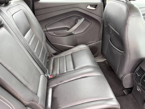 2019 Ford Escape SEL