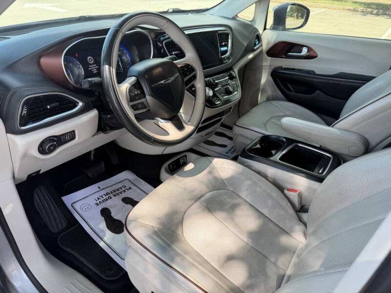 2020 Chrysler Pacifica Limited