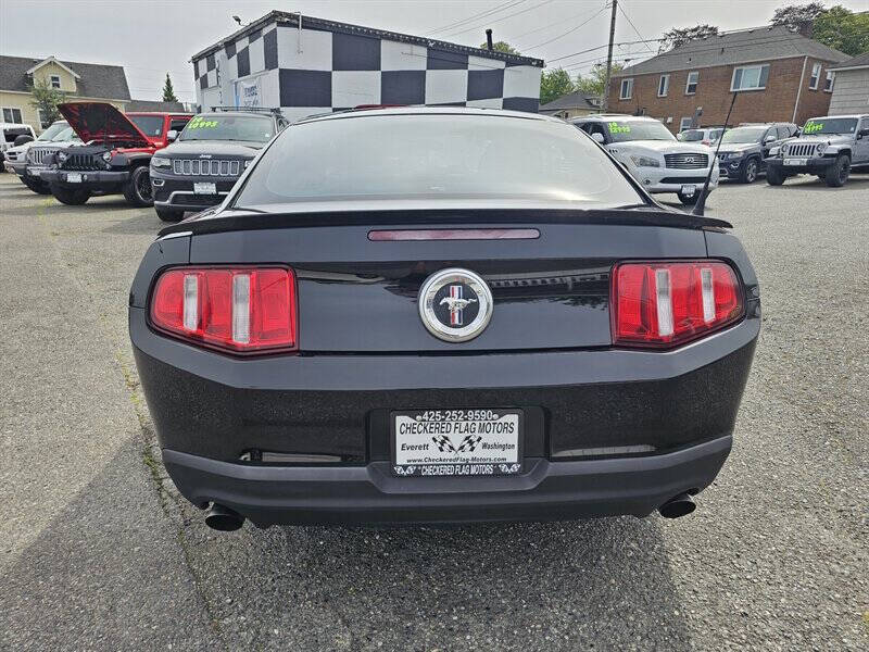 2012 Ford Mustang V6